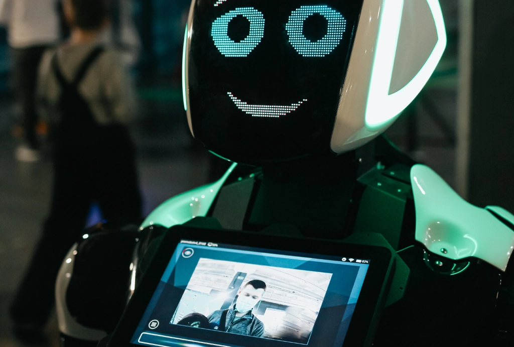 China AI driven redundancies and statutory termination limits for employers